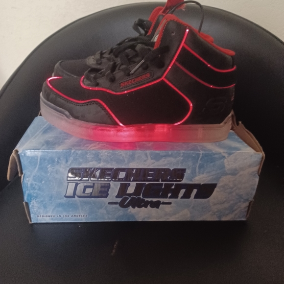 COPY - SKECHERS ICE LIGHTS ULTRA NEW BOY  SIZE 3 - Picture 14 of 15
